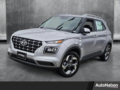New 2025 Hyundai Venue SEL