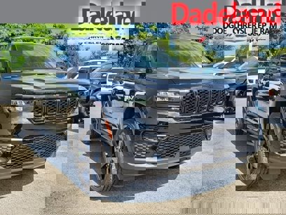 New 2024 Jeep Grand Cherokee Altitude