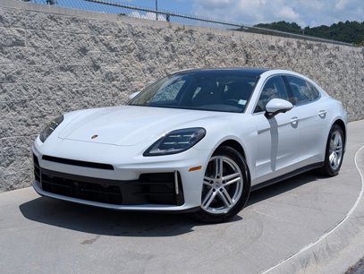 New 2025 Porsche Panamera