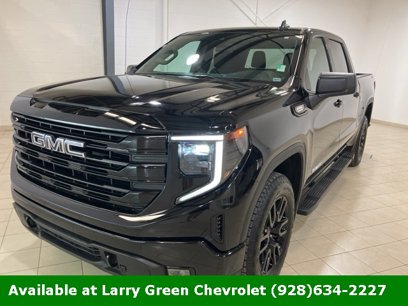 Used 2024 GMC Sierra 1500 Elevation w/ LPO, Elevation Black Package