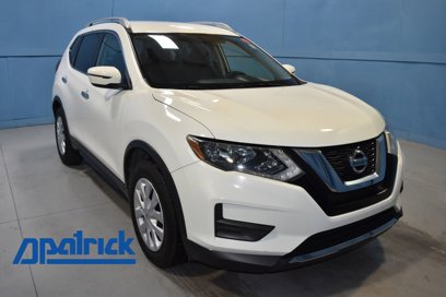 Used 2017 Nissan Rogue S w/ S Appearance Package