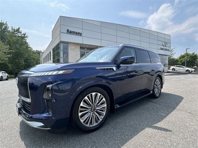 New 2025 INFINITI QX80 Luxe w/ Cargo Package