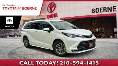 Certified 2023 Toyota Sienna XLE