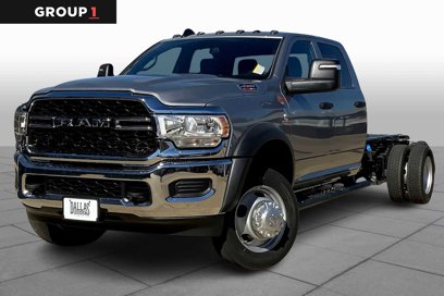 New 2024 RAM 4500 Tradesman w/ Chrome Appearance Group