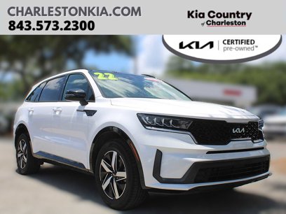 Certified 2022 Kia Sorento S w/ Panoramic Sunroof Package