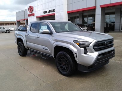 New 2025 Toyota Tacoma SR5