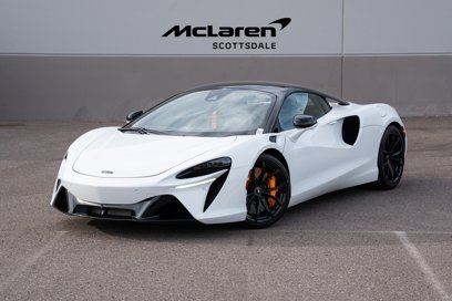 Used 2023 McLaren Artura