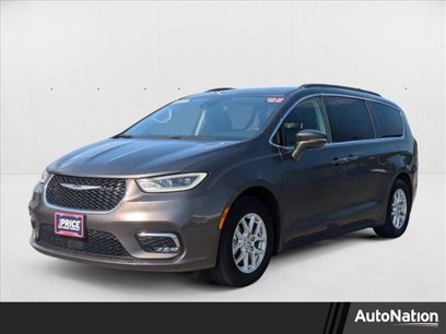 Used 2022 Chrysler Pacifica Touring-L