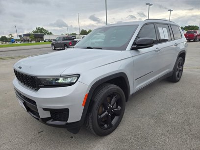 Used 2022 Jeep Grand Cherokee L Laredo