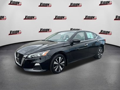 Certified 2022 Nissan Altima 2.5 SV