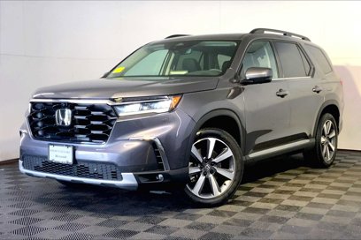 Used 2025 Honda Pilot Elite