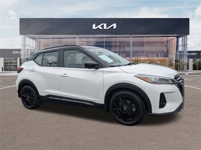 Used 2023 Nissan Kicks SR