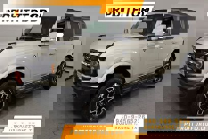 New 2025 Ford Bronco Outer Banks