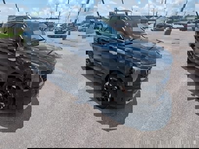 Used 2024 Kia Sorento S w/ Panoramic Sunroof Package