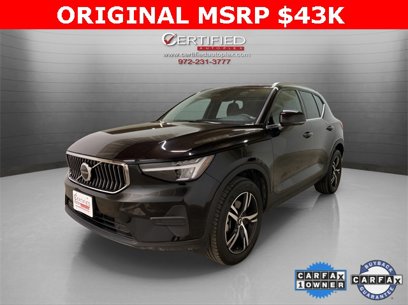 Used 2025 Volvo XC40 B5 Core