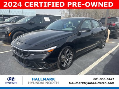 Used 2024 Hyundai Elantra SEL w/ Convenience Package