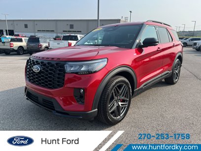 New 2025 Ford Explorer ST-Line w/ Premium Package