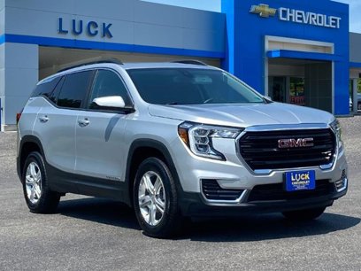 Used 2022 GMC Terrain SLE w/ Driver Convenience Package