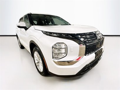 Used 2022 Mitsubishi Outlander ES