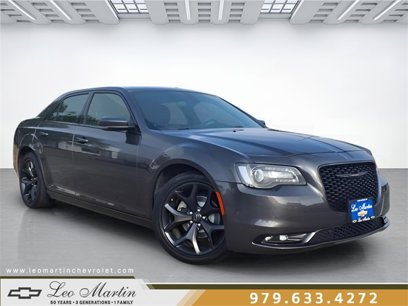 Used 2023 Chrysler 300 S