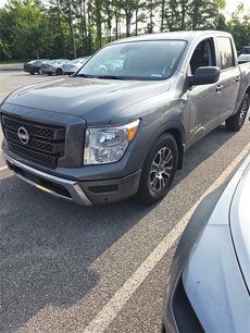Used 2023 Nissan Titan SV w/ SV Convenience Package