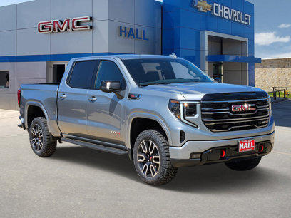 New 2025 GMC Sierra 1500 AT4 w/ AT4 Premium Package