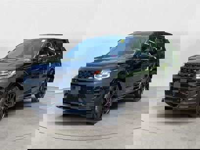 New 2024 Land Rover Discovery Sport Dynamic SE