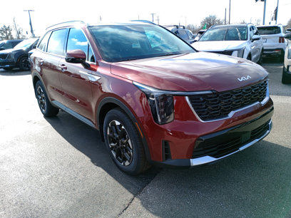 New 2025 Kia Sorento S w/ Panoramic Sunroof Package