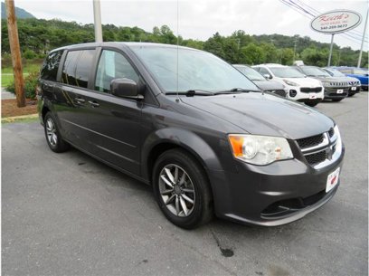 Used 2016 Dodge Grand Caravan SE