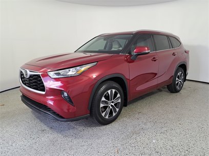 Used 2020 Toyota Highlander XLE