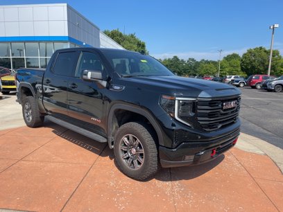 Used 2024 GMC Sierra 1500 AT4 w/ AT4 Premium Package