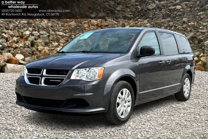 Used 2018 Dodge Grand Caravan SE