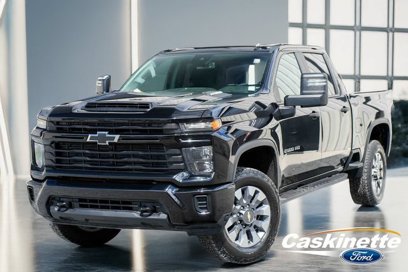 Used 2024 Chevrolet Silverado 2500 Custom