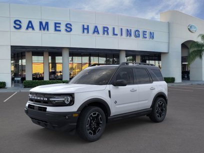 New 2024 Ford Bronco Sport Outer Banks w/ Tech Package