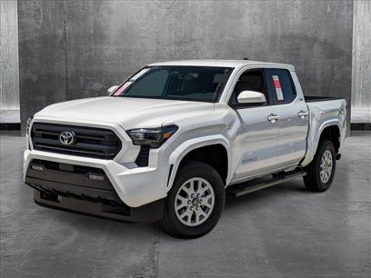 New 2024 Toyota Tacoma SR5