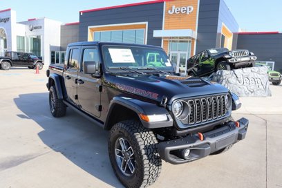 New 2025 Jeep Gladiator Mojave