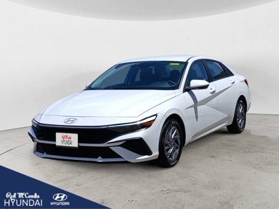 New 2025 Hyundai Elantra Blue