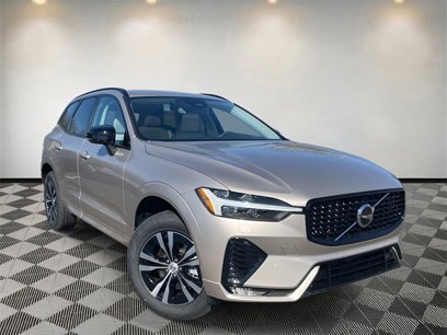 New 2025 Volvo XC60 B5 Core w/ Climate Package