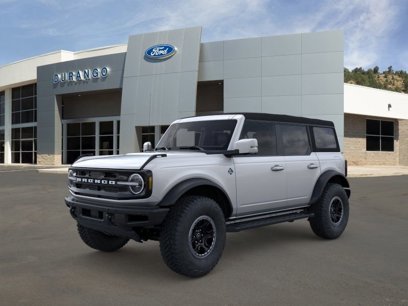 New 2024 Ford Bronco Outer Banks w/ Sasquatch Package