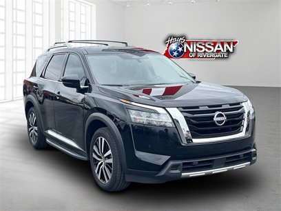 Used 2023 Nissan Pathfinder Platinum w/ Cargo Package