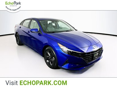 Used 2022 Hyundai Elantra SEL w/ Cargo Package