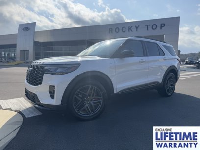 New 2025 Ford Explorer ST-Line w/ Premium Package