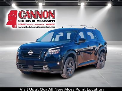 New 2025 Nissan Pathfinder SV