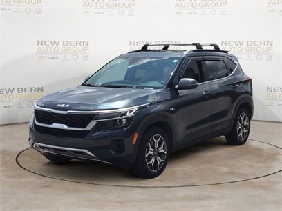Used 2022 Kia Seltos EX
