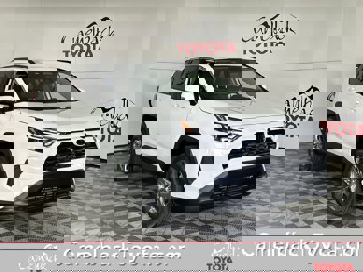 New 2025 Toyota RAV4 XLE