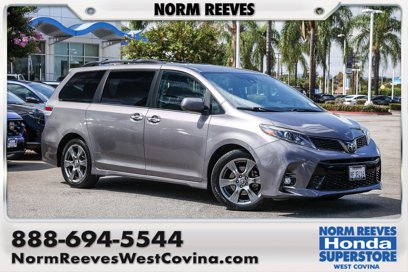 Used 2018 Toyota Sienna SE