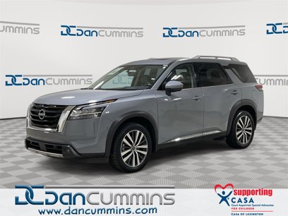 Used 2022 Nissan Pathfinder Platinum w/ Lighting Package (N92)