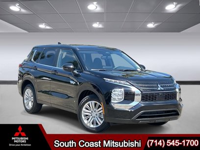 New 2025 Mitsubishi Outlander ES
