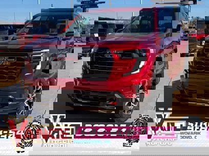 New 2025 GMC Acadia AT4 w/ Luxury Package