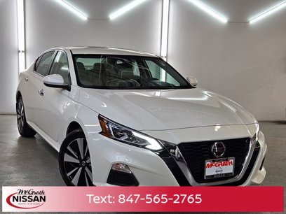 Certified 2022 Nissan Altima 2.5 SV w/ SV Premium Package